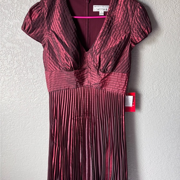 Chetta B deadstock iridescent Burgundy silk Dress  pleated 4 wedding formal - Picture 1 of 4